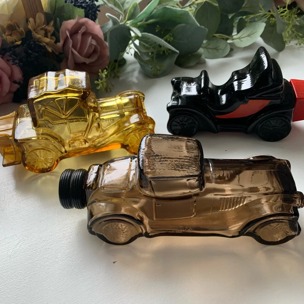 Vintage Avon After Shave  Decorative Cars